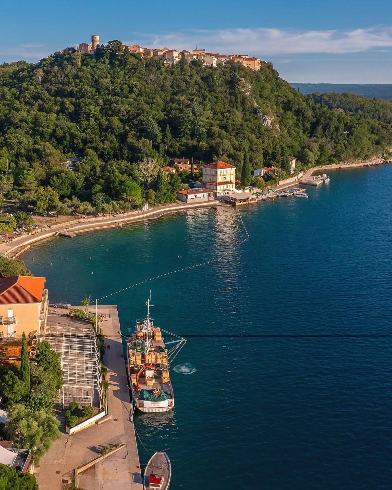 Hotel Delfin Omišalj Exterior foto
