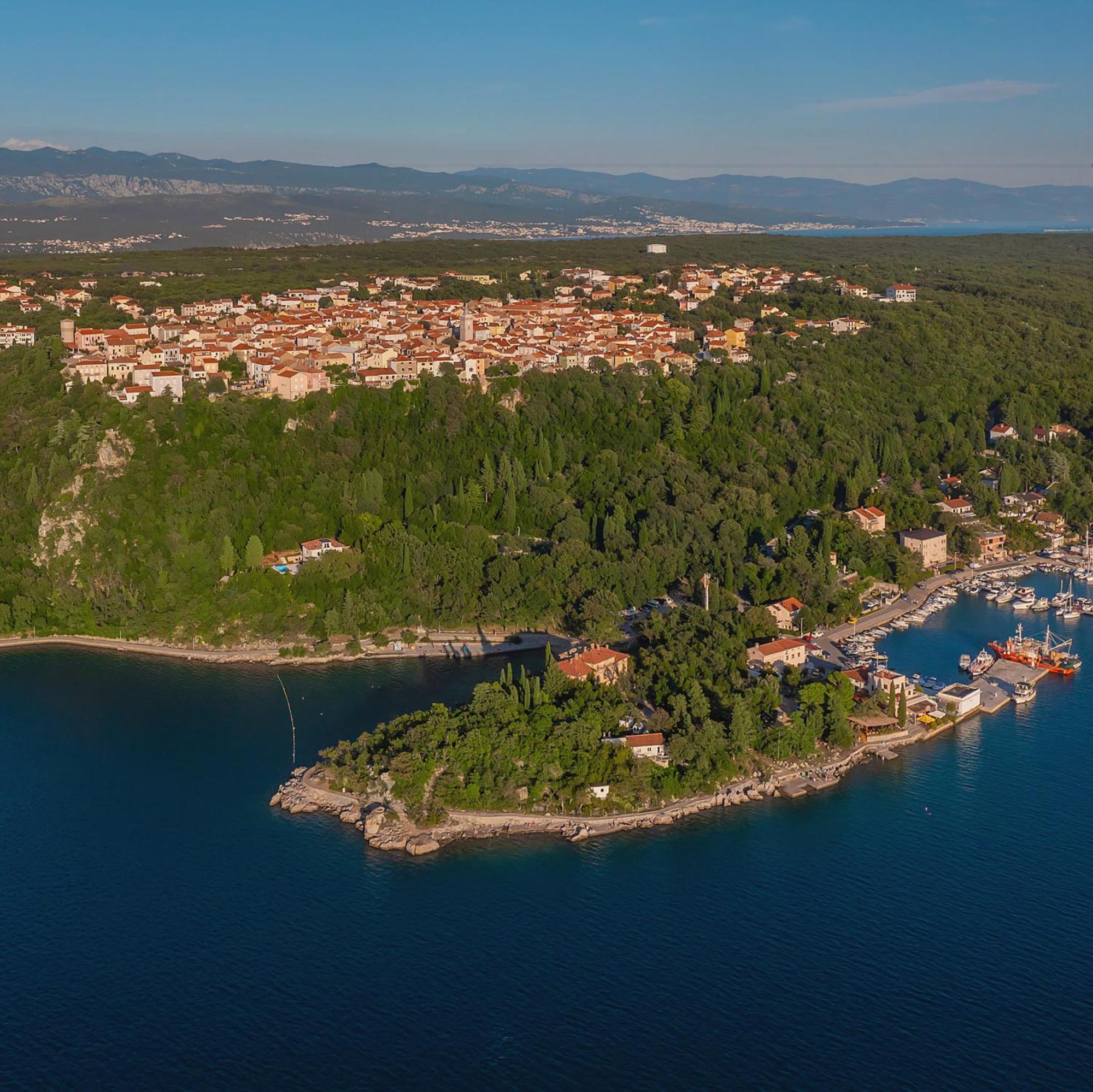 Hotel Delfin Omišalj Exterior foto